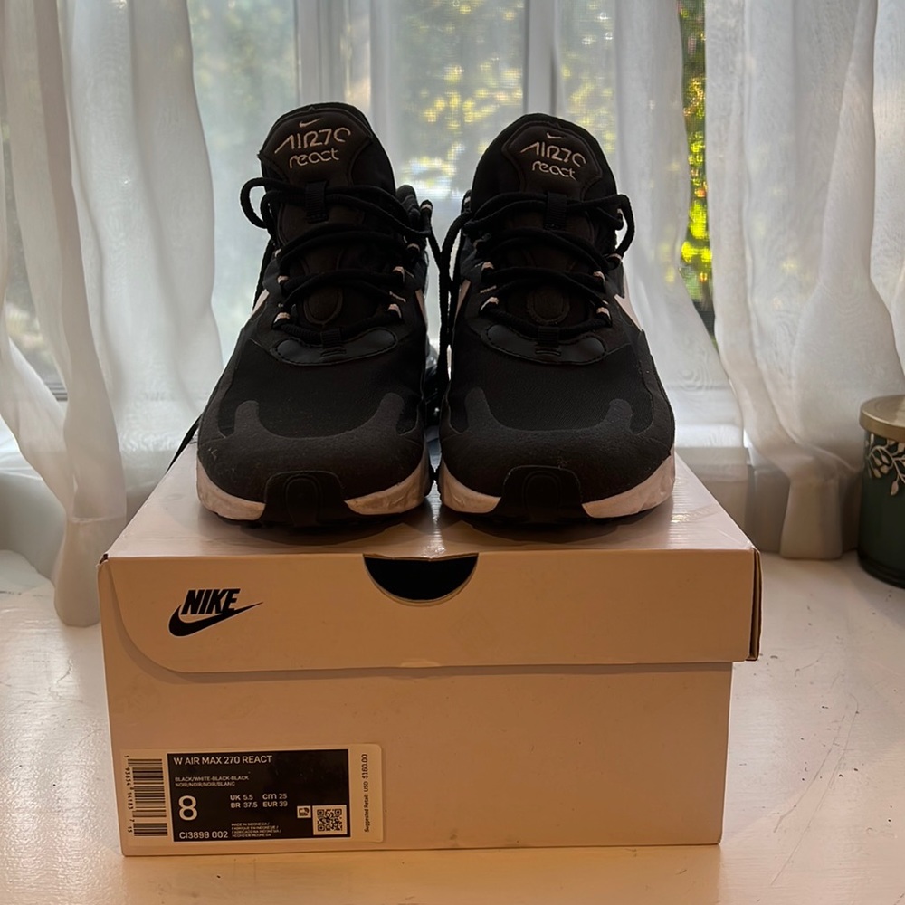 Nike Womens Air Max 270 React